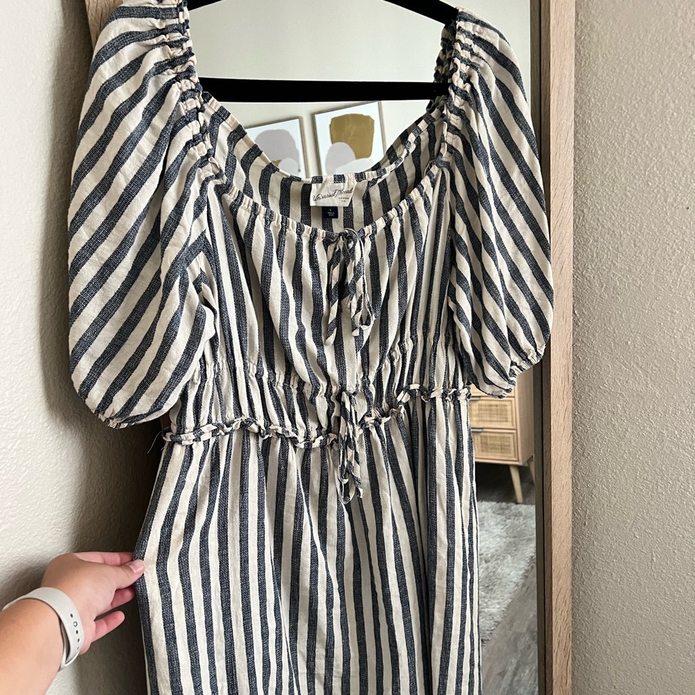 Woman dress. Size L. Bought from Target.